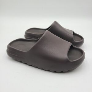 B1 Adidas Yeezy Slide Brown Sand Sandals Size 6